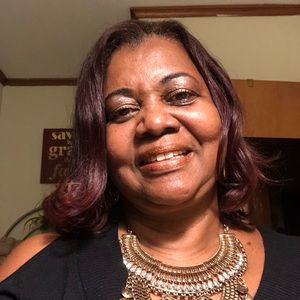 Meet your Posher, Sonjia